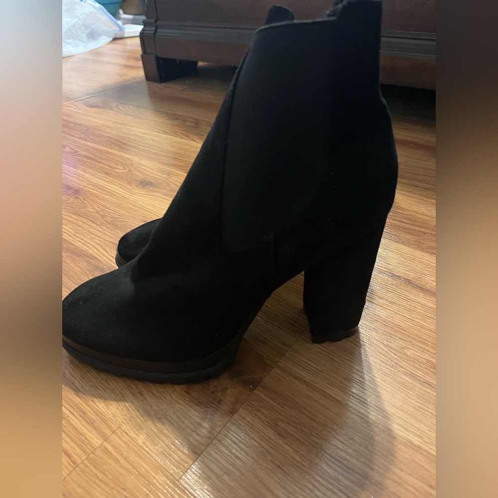 Women’s booties